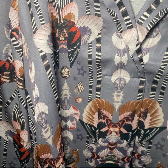 Collared Blouse - Picture 2 of 4